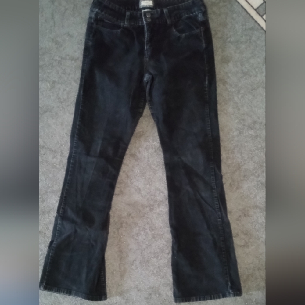 Levi's Women's Dark Boot Cut Jeans